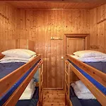Holiday home Beautiful In Jordet With Sauna